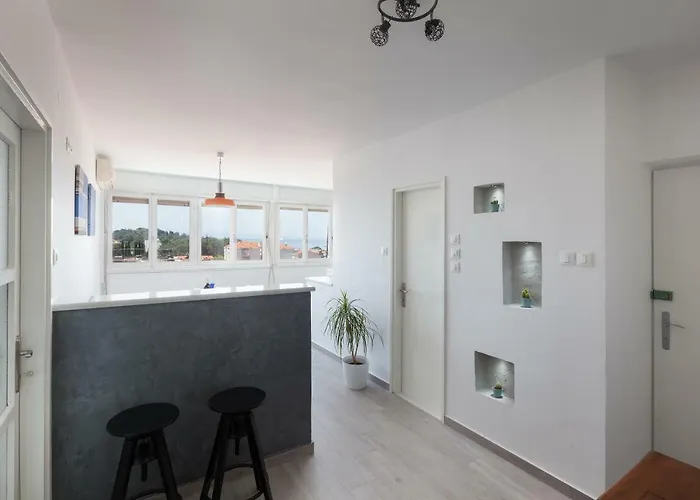 Apartment Seasky Makarska